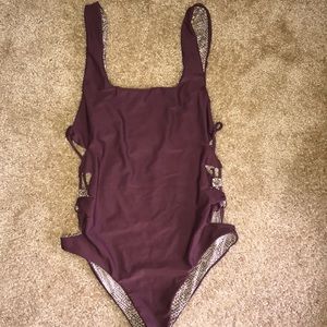 Medium merlot acacia one piece